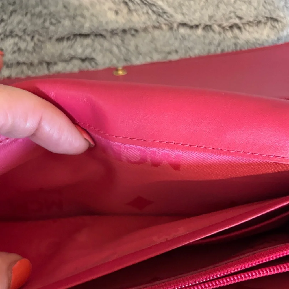 Authentic Vintage MCM Fuchsia Continental Wallet with Gold Accents and COA - Picture 11 of 16